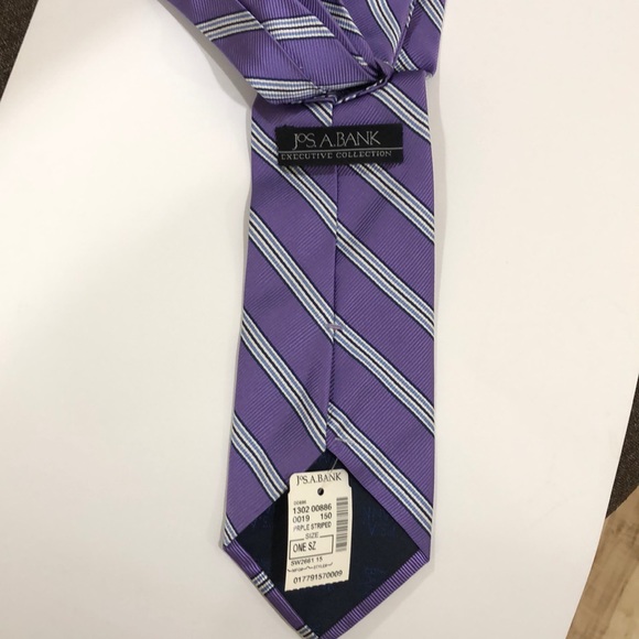 NWT Jos A BANK MEN’s TIE - Picture 2 of 4